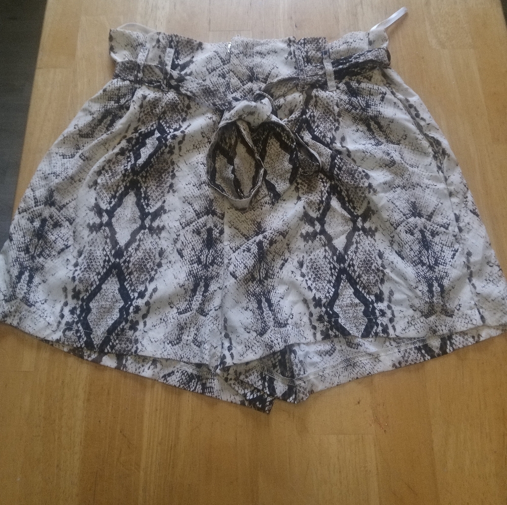 She + sky dress shorts size medium